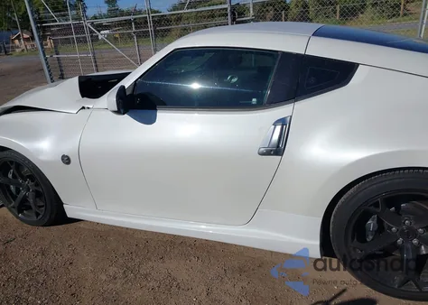 2010 Nissan 370Z Nismo z USA, uszkodzony, nr VIN JN1AZ4EH1AM504229